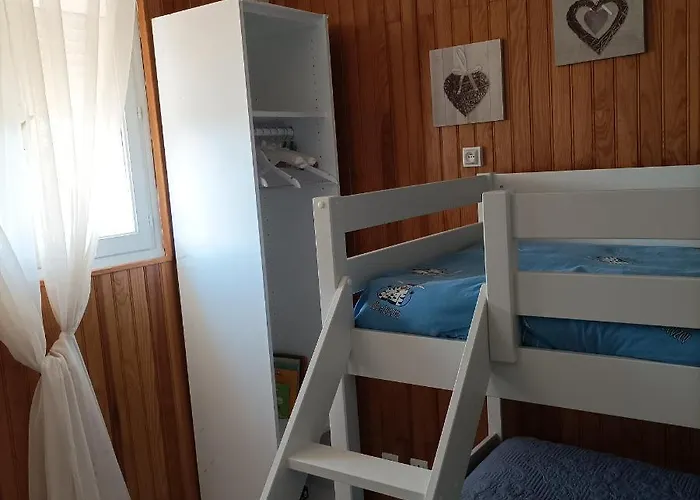 La Ceret'nitude בית נופש סרט